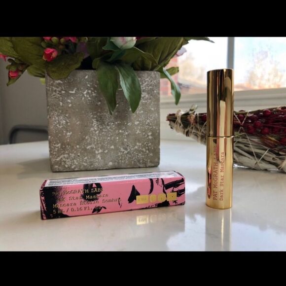 Make up bundle : mascara, lipstick,CIATEeyeshadow - Picture 9 of 9